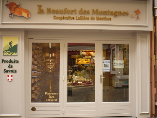 89 Cooperative Laitiere Le Beaufort Des Montagnes Aix Les Bains Exterieur