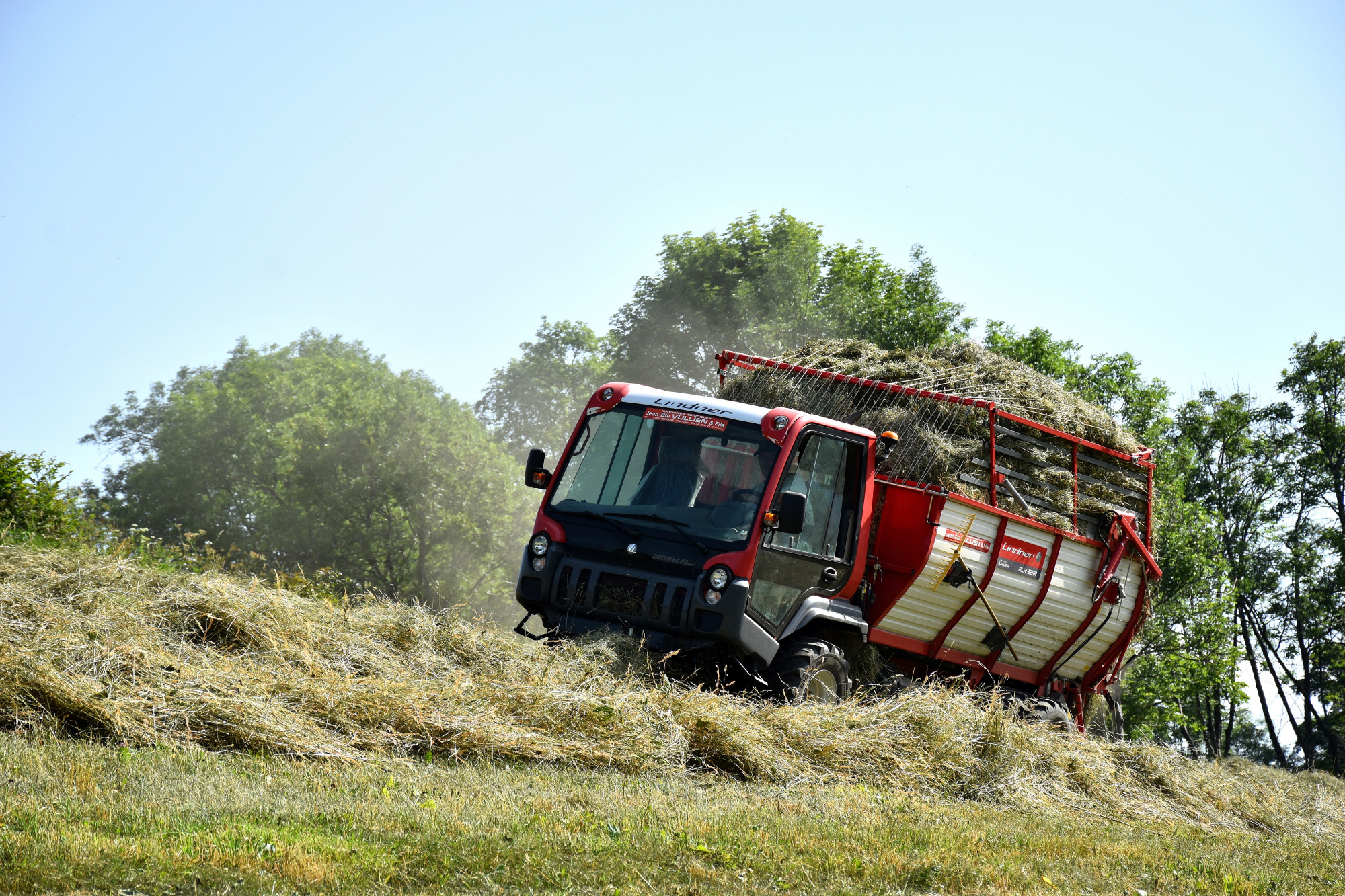Le Ramassage En Vrac Le Travail Des Foins Fromage Beaufort 5 01